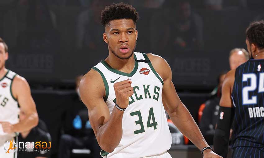 Giannis Antetokounmpo ต่อสัญญา Bucks ออกไปอีก 3 ปี